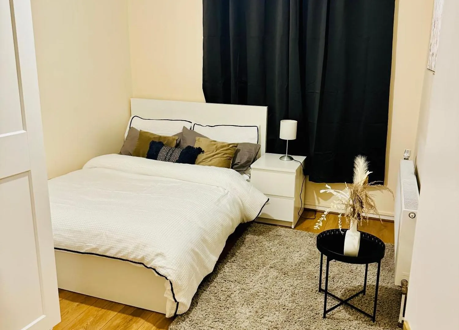 Millharbour Apartment London